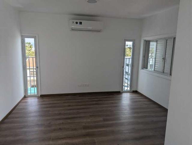 3-bedroom apartment for sale: https://www.bazaraki.com/adv/5794609_3-bedroom-apartment-for-sale (www.bazaraki.com)