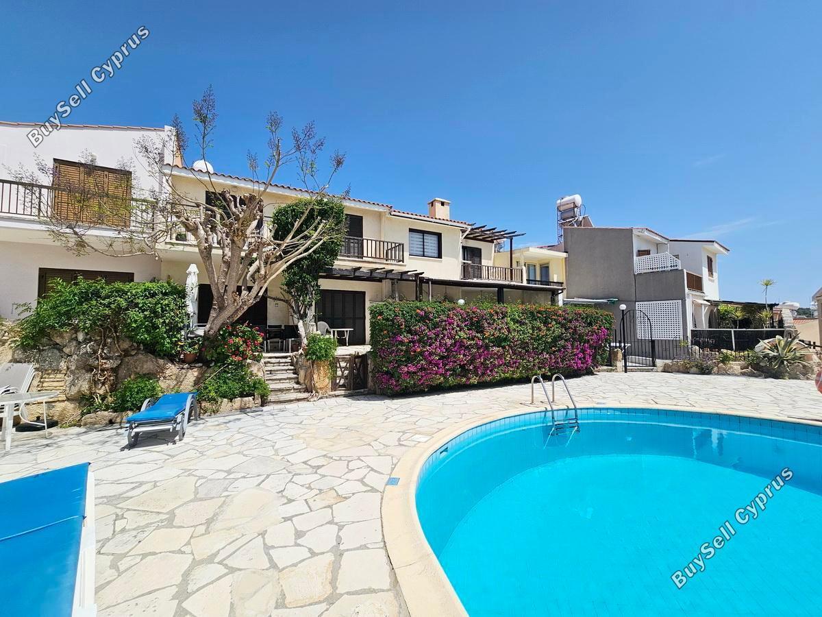 4 Bedroom Town house for sale in Tala, Paphos: https://www.buysellcyprus.com/property-for-sale/paphos/tala/4-bed-town-house-for-sale-tala-paphos-1796212.html (www.buysellcyprus.com)
