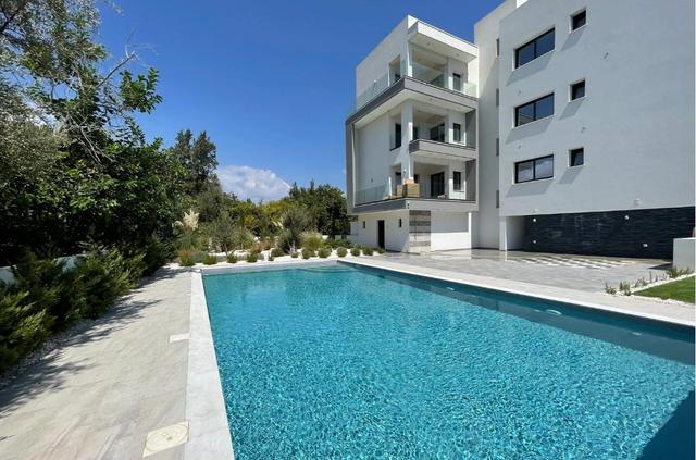 New 3-bedroom apartment in Limassol № 149380: https://dom.com.cy/en/catalog/sale/149380/ (dom.com.cy)