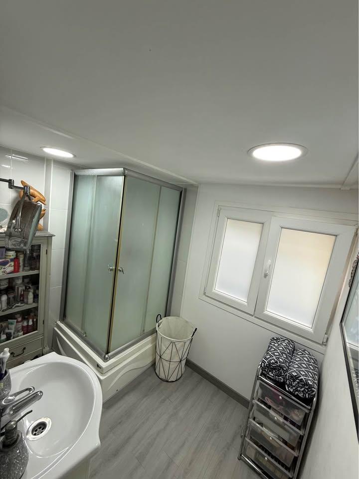 Caravan - 2 Bedroom Spacious Caravan: https://www.facebook.com/marketplace/item/562069536567573 (www.facebook.com)