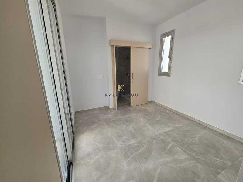 2-bedroom penthouse to rent: https://www.bazaraki.com/adv/5795721_2-bedroom-penthouse-to-rent (www.bazaraki.com)