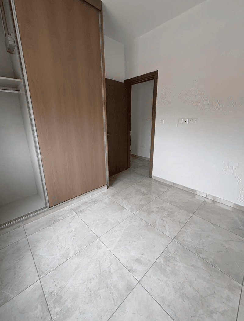2-bedroom apartment to rent: https://www.bazaraki.com/adv/5787017_2-bedroom-apartment-to-rent (www.bazaraki.com)