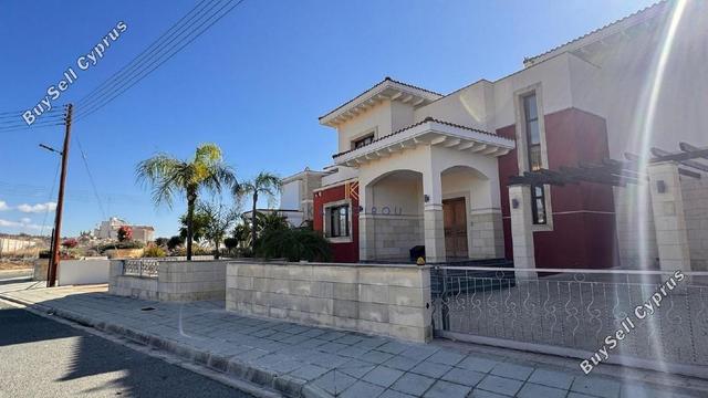 5 Bedroom Detached house for sale in Kalogiroi, Limassol: https://www.buysellcyprus.com/property-for-sale/limassol/kalogiroi/5-bed-detached-house-for-sale-kalogiroi-limassol-1794223.html (www.buysellcyprus.com)