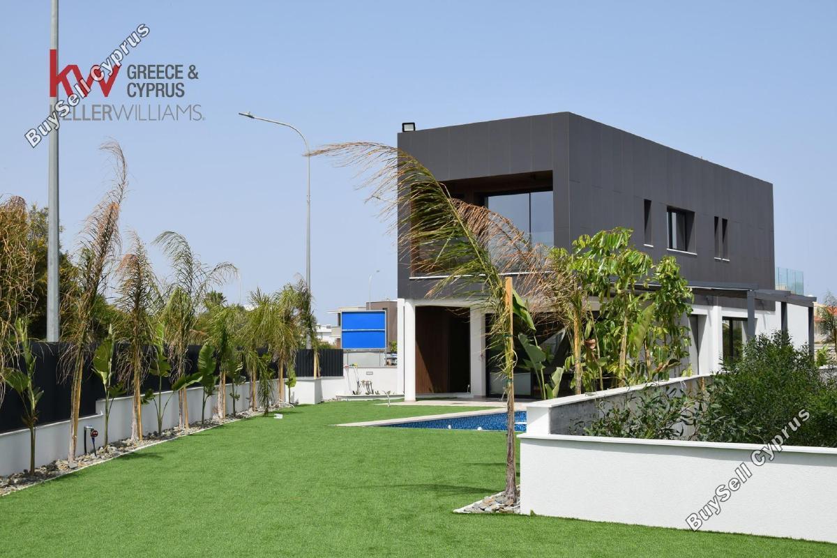 4 Bedroom Detached house for sale in Pernera, Famagusta: https://www.buysellcyprus.com/property-for-sale/famagusta/pernera/4-bed-detached-house-for-sale-pernera-famagusta-1800366.html (www.buysellcyprus.com)