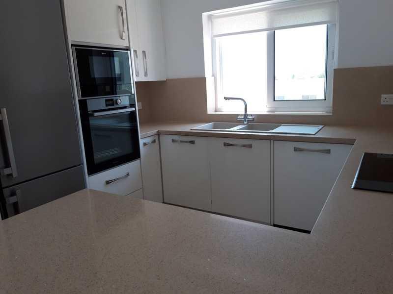 3-bedroom apartment to rent: https://www.bazaraki.com/adv/5791216_3-bedroom-apartment-to-rent (www.bazaraki.com)