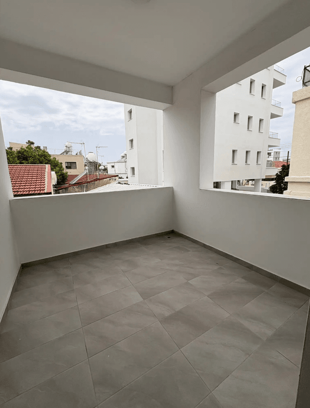 2-bedroom apartment to rent: https://www.bazaraki.com/adv/5787017_2-bedroom-apartment-to-rent (www.bazaraki.com)