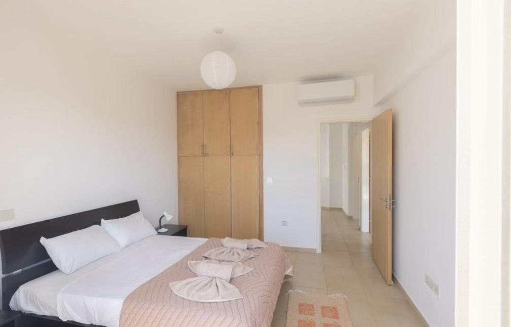 3-bedroom house in Famagusta №153794: https://dom.com.cy/en/catalog/rent/153794/ (dom.com.cy)