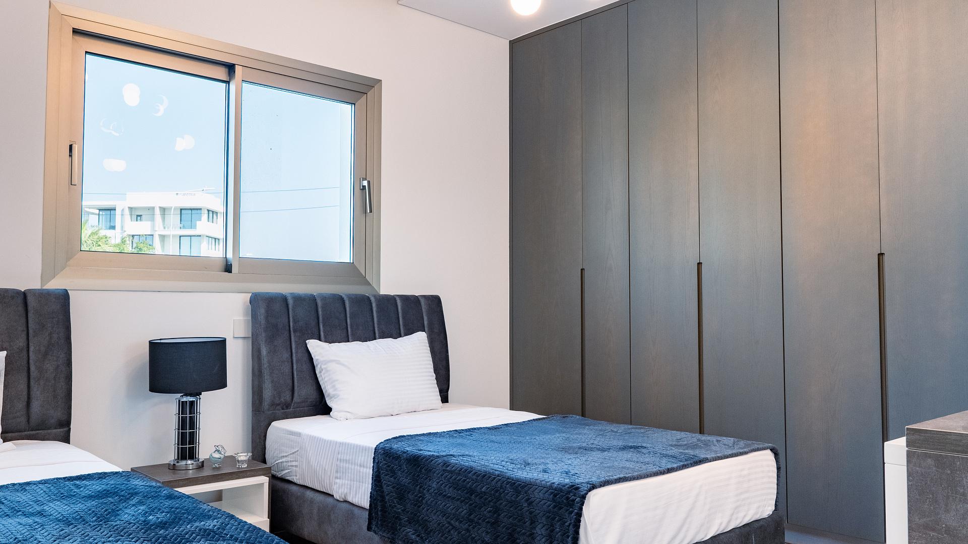 New 3-bedroom flat in Paphos № 153686: https://dom.com.cy/en/catalog/sale/153686/ (dom.com.cy)