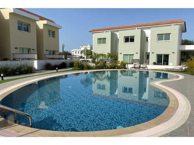 2-bedroom maisonette for sale: https://www.bazaraki.com/adv/5797113_2-bedroom-maisonette-for-sale (www.bazaraki.com)
