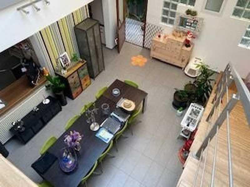 5-bedroom detached house for sale: https://www.bazaraki.com/adv/5794771_5-bedroom-detached-house-for-sale (www.bazaraki.com)