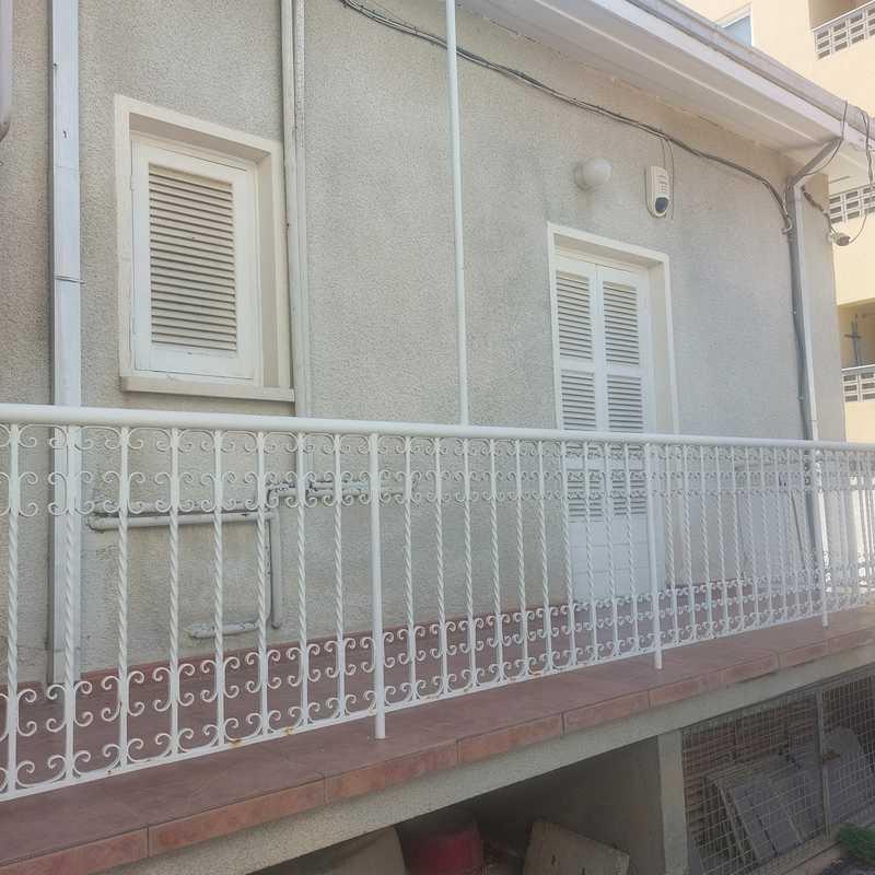 4-bedroom villa for sale: https://www.bazaraki.com/adv/5786941_4-bedroom-villa-for-sale (www.bazaraki.com)