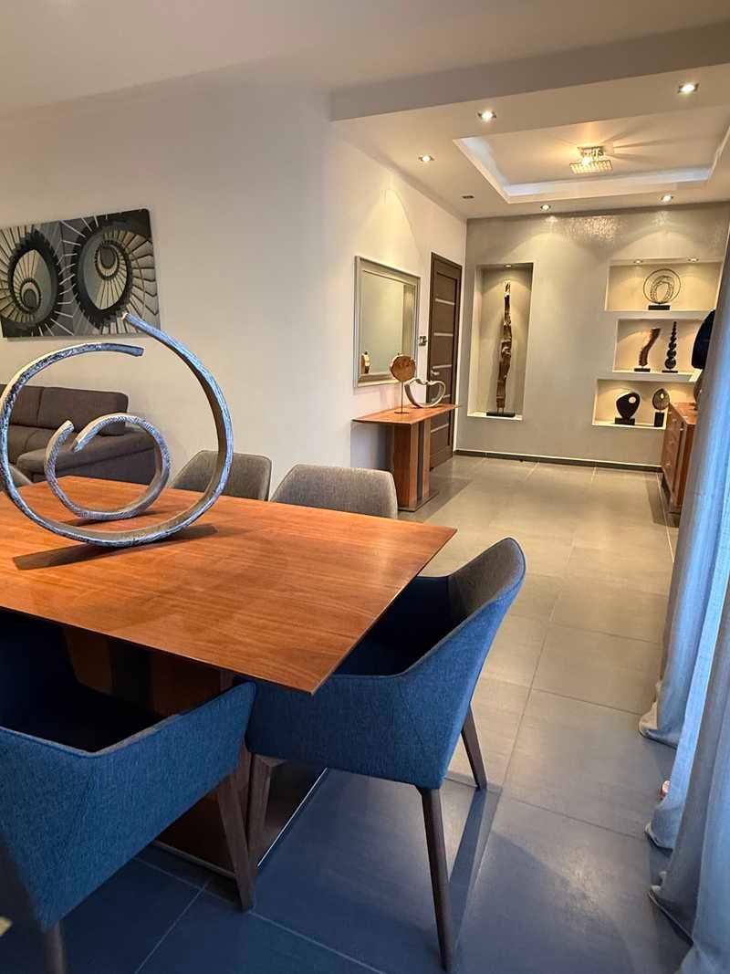 3-bedroom penthouse to rent: https://www.bazaraki.com/adv/5793254_3-bedroom-penthouse-to-rent (www.bazaraki.com)