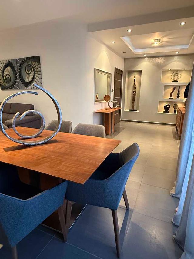 3-bedroom penthouse to rent: https://www.bazaraki.com/adv/5793254_3-bedroom-penthouse-to-rent (www.bazaraki.com)