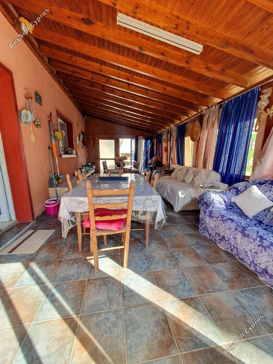 5 Bedroom Bungalow for sale in Pervolia, Larnaca: https://www.buysellcyprus.com/property-for-sale/larnaca/pervolia/5-bed-bungalow-for-sale-pervolia-larnaca-1795531.html (www.buysellcyprus.com)