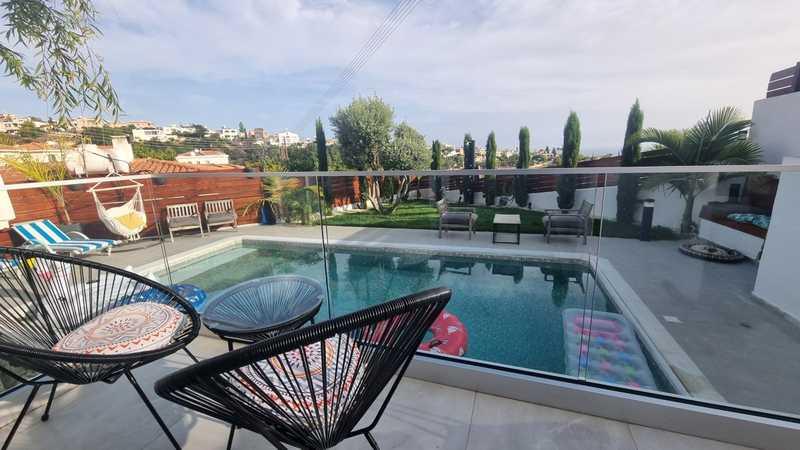3-bedroom villa for sale: https://www.bazaraki.com/adv/5795051_3-bedroom-villa-for-sale (www.bazaraki.com)