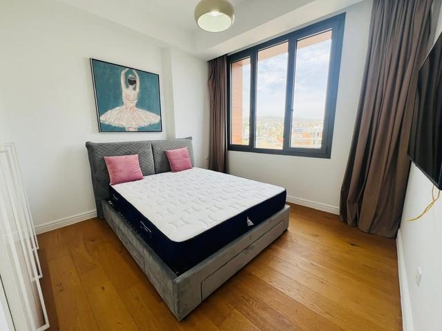 3 Beds 3 Baths Apartment/condo: https://www.facebook.com/marketplace/item/1189328872495519 (www.facebook.com)