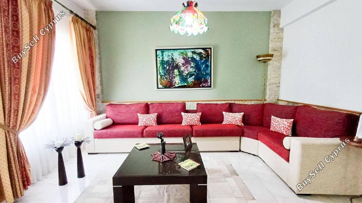 5 Bedroom Detached house for sale in Livadia Larnacas, Larnaca: https://www.buysellcyprus.com/property-for-sale/larnaca/livadia-larnacas/5-bed-detached-house-for-sale-livadia-larnacas-larnaca-1795539.html (www.buysellcyprus.com)