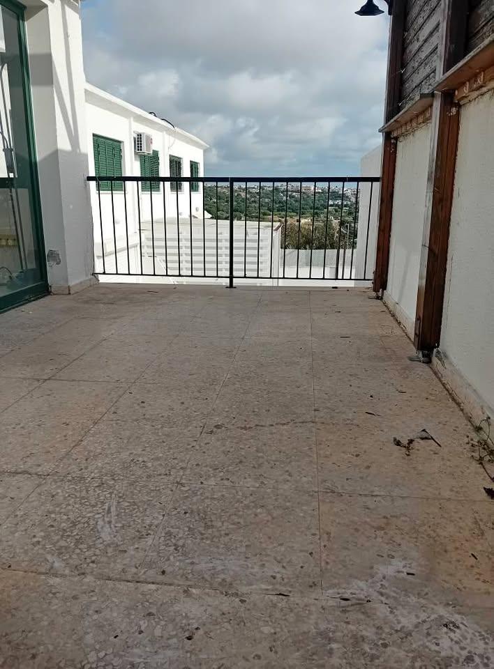 3 bedroom apartment kisonerga: https://www.facebook.com/marketplace/item/1101455215150945 (www.facebook.com)