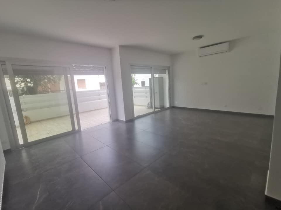 For Rent renovated ground floor of a well-maintained three-story building: https://www.facebook.com/marketplace/item/665523392932852 (www.facebook.com)