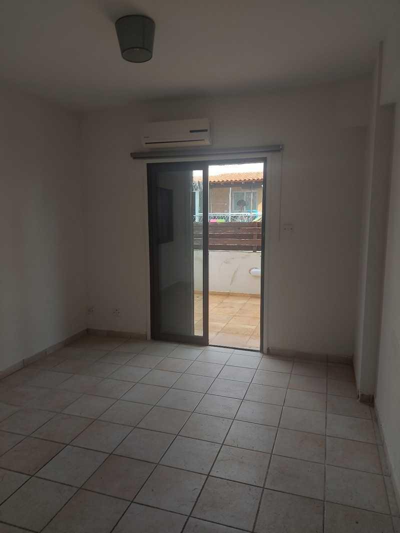 2-bedroom apartment to rent: https://www.bazaraki.com/adv/5786252_2-bedroom-apartment-to-rent (www.bazaraki.com)