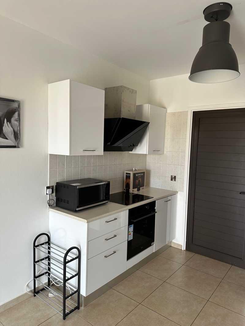 1-bedroom apartment to rent: https://www.bazaraki.com/adv/5793452_1-bedroom-apartment-to-rent (www.bazaraki.com)