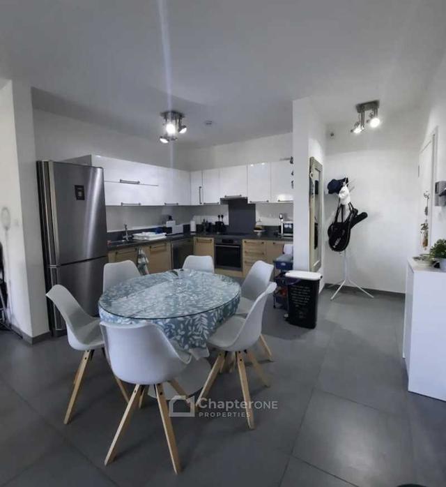 2-bedroom apartment for sale: https://www.bazaraki.com/adv/5796279_2-bedroom-apartment-for-sale (www.bazaraki.com)