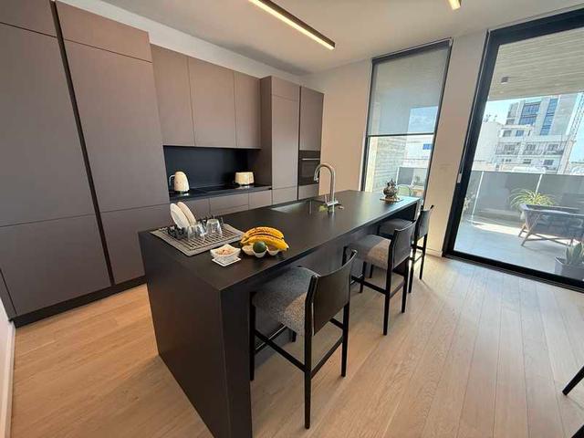 4-bedroom penthouse for sale: https://www.bazaraki.com/adv/5786452_4-bedroom-penthouse-for-sale (www.bazaraki.com)