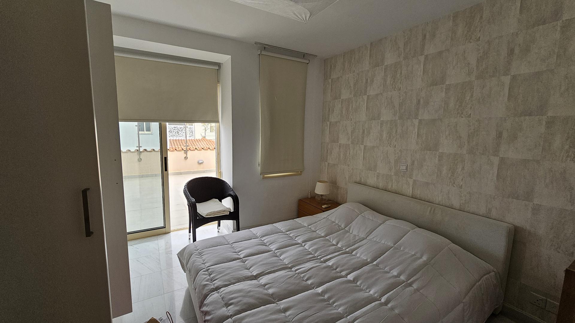 3-bedroom apartment in Paphos № 154000: https://dom.com.cy/en/catalog/sale/154000/ (dom.com.cy)