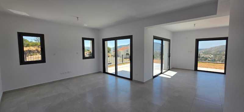 3-bedroom detached house for sale: https://www.bazaraki.com/adv/5786867_3-bedroom-detached-house-for-sale (www.bazaraki.com)