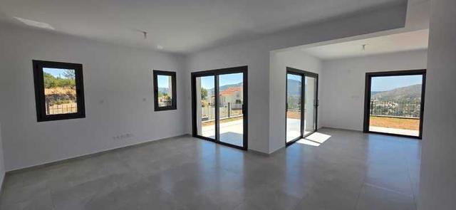 3-bedroom detached house for sale: https://www.bazaraki.com/adv/5786867_3-bedroom-detached-house-for-sale (www.bazaraki.com)
