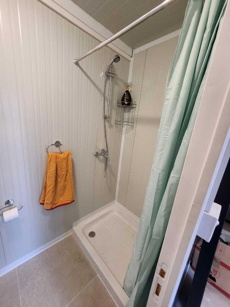 18 m² new prefabricated house - one bedroom, kithcen, toilet room: https://www.bazaraki.com/adv/5794589_18-m2-new-prefabricated-house-one-bedroom-kithcen-toilet-room (www.bazaraki.com)