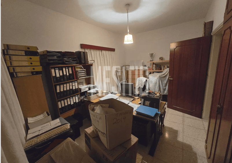 House/Villa For Sale, Lefkosia, Palouriotissa: https://incyprusproperty.com/property/mesitis/house-villa-for-sale-lefkosia-palouriotissa-7/ (incyprusproperty.com)