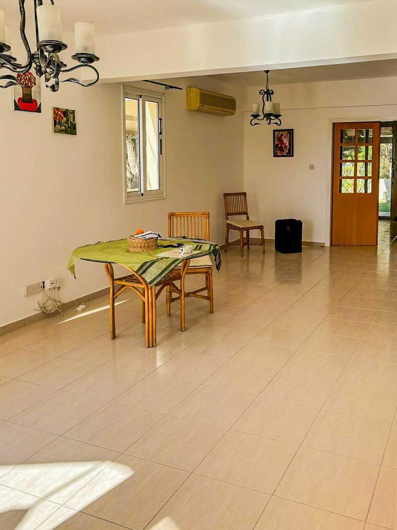 3-bedroom detached house to rent: https://www.bazaraki.com/adv/5798566_3-bedroom-detached-house-to-rent (www.bazaraki.com)