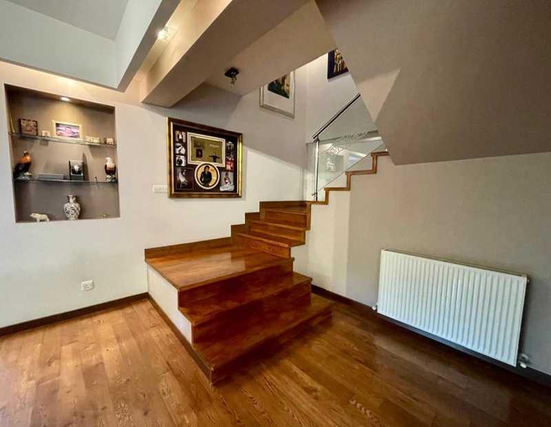 5-bedroom detached house to rent: https://www.bazaraki.com/adv/5798590_5-bedroom-detached-house-to-rent (www.bazaraki.com)