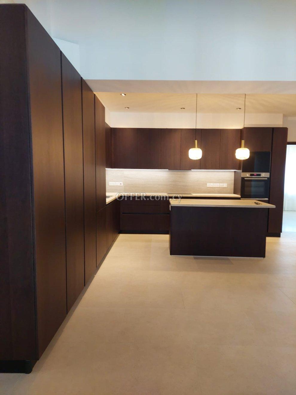 House (Detached) in Kapsalos, Limassol for Sale: https://www.offer.com.cy/en/house-detached-in-kapsalos-limassol-for-sale/21-816237/ (www.offer.com.cy)