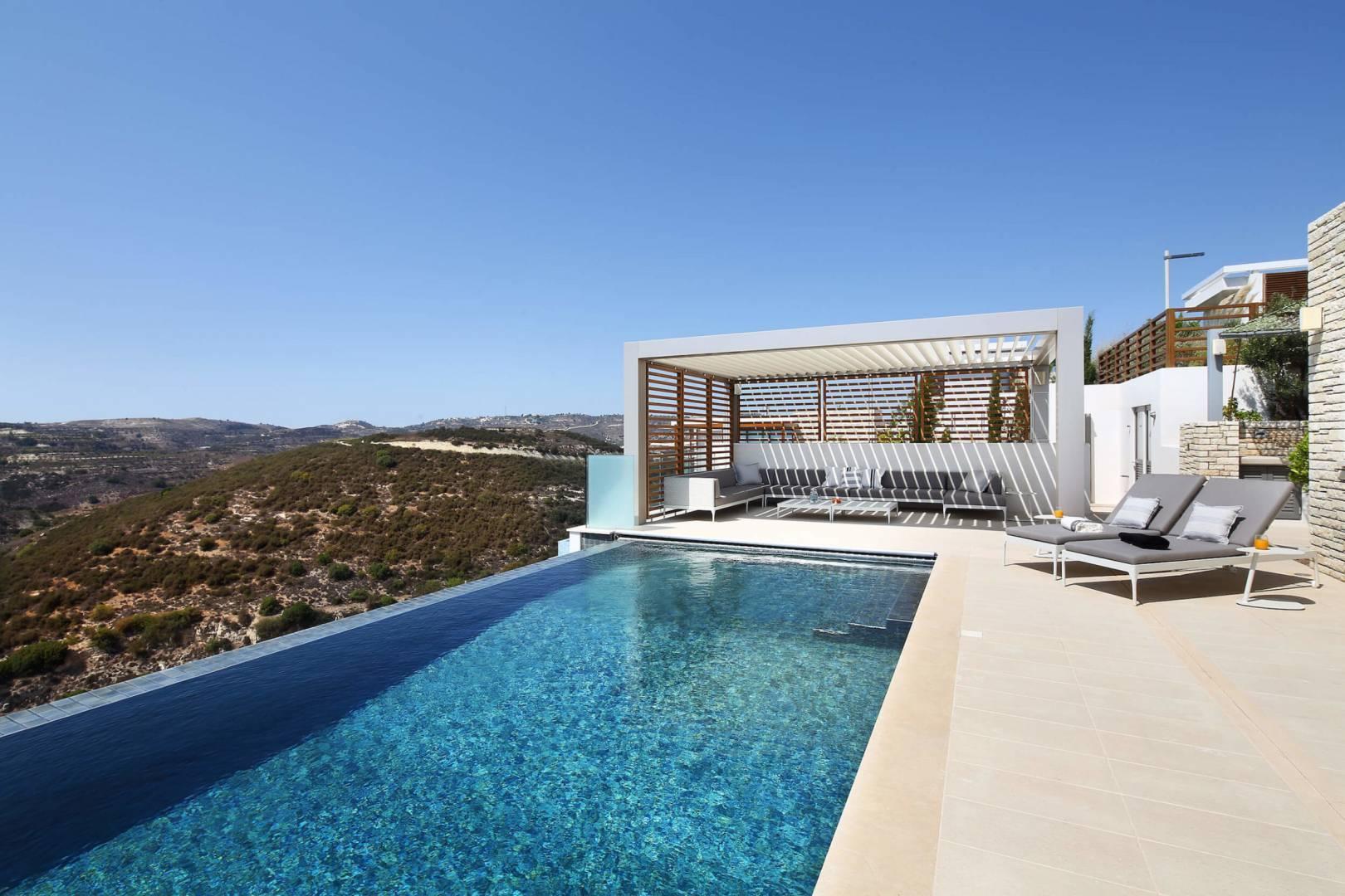 New 4-bedroom villa in Paphos № 150264: https://dom.com.cy/en/catalog/sale/150264/ (dom.com.cy)