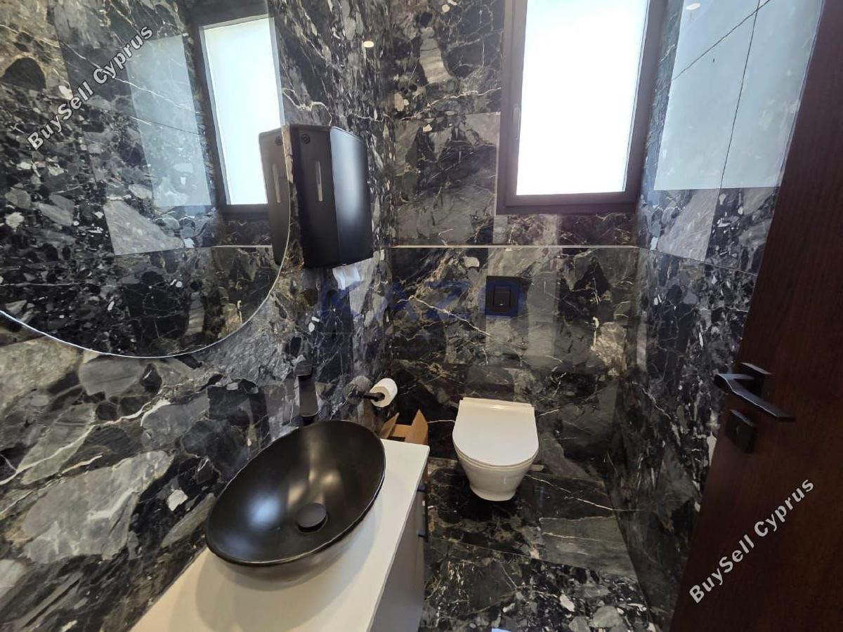 Office to rent in Linopetra, Limassol: https://www.buysellcyprus.com/property-for-rent/limassol/linopetra/office-to-rent-linopetra-limassol-1800674.html (www.buysellcyprus.com)