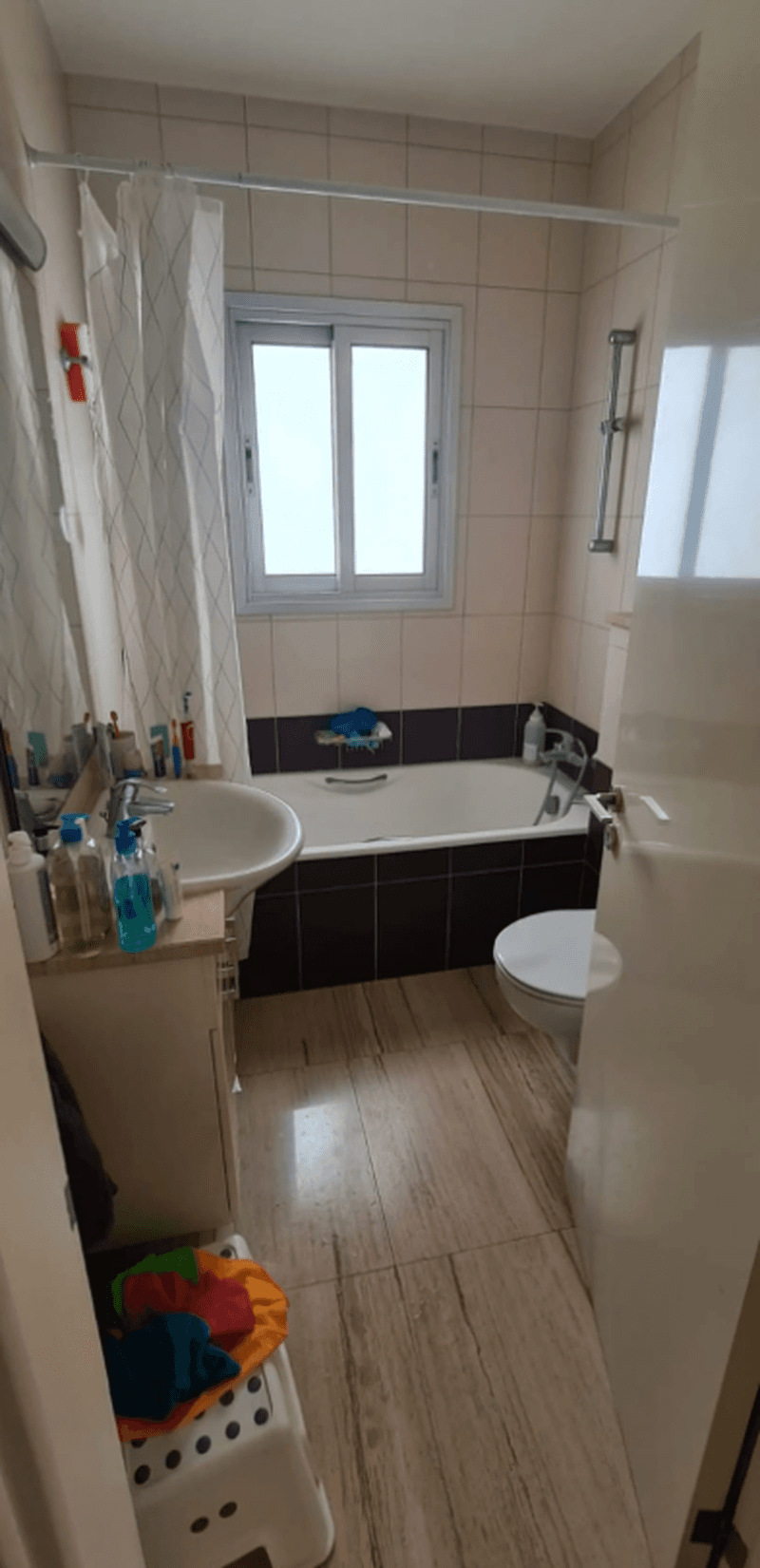 3-bedroom apartment to rent: https://www.bazaraki.com/adv/5797002_3-bedroom-apartment-to-rent (www.bazaraki.com)