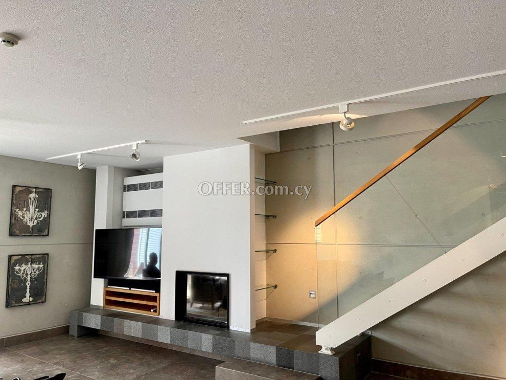 Apartment (Penthouse) in Old town, Limassol for Sale: https://www.offer.com.cy/en/apartment-penthouse-in-old-town-limassol-for-sale/21-726965/ (www.offer.com.cy)