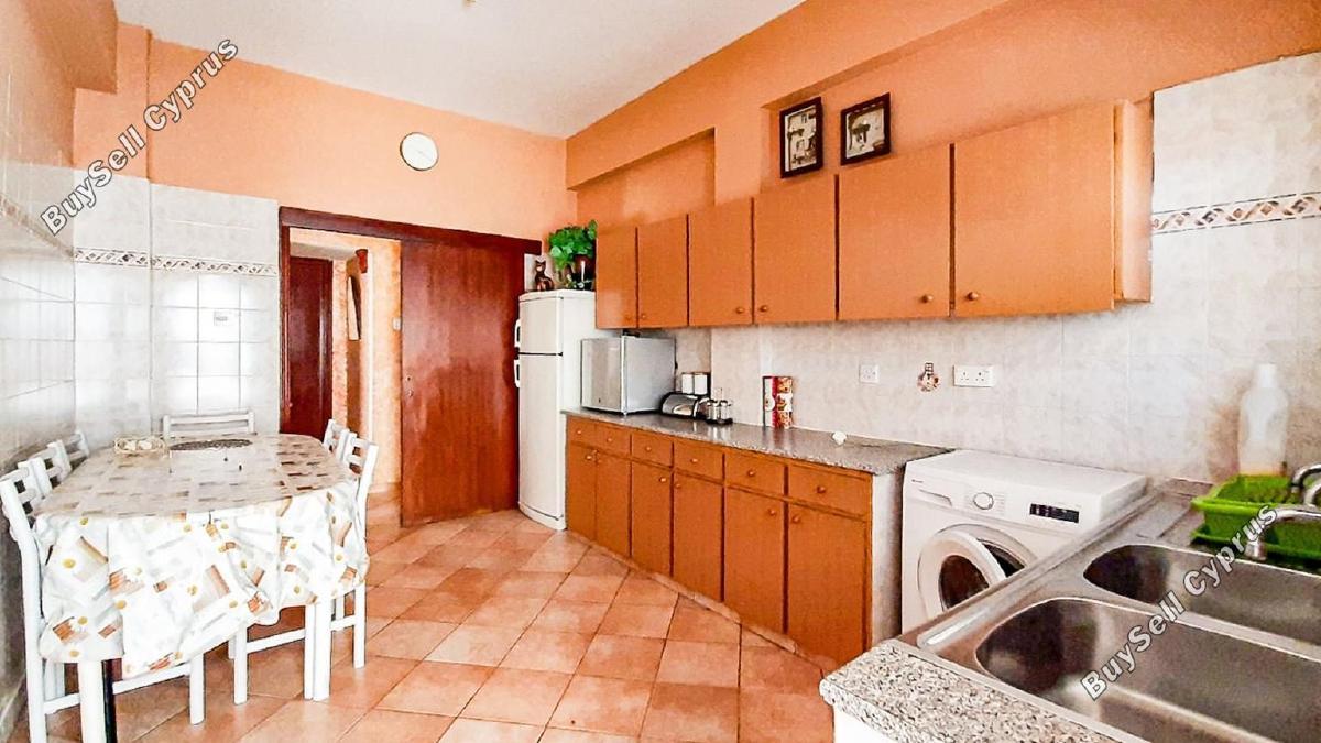 3 Bedroom Apartment to rent in Faneromeni, Larnaca: https://www.buysellcyprus.com/property-for-rent/larnaca/faneromeni/3-bed-apartment-to-rent-faneromeni-larnaca-1796744.html (www.buysellcyprus.com)