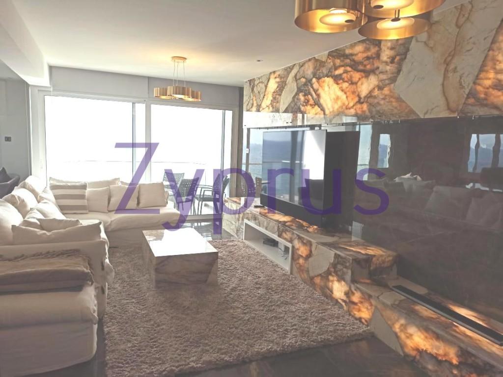 3 Bedroom Penthouse For Rent: https://www.zyprus.com/property/39367/3-bedrooms-apartment-penthouse-in-limassol-city-centre-limassol (www.zyprus.com)