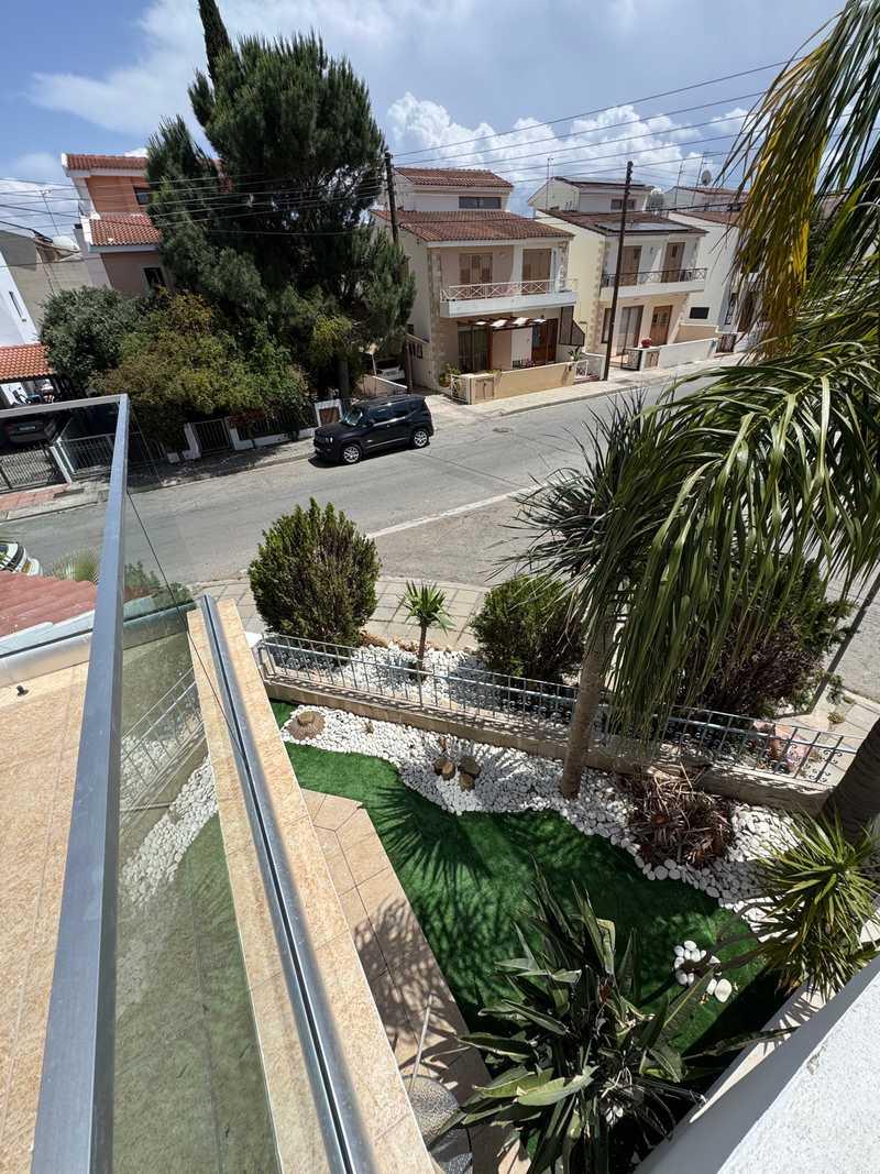 3-bedroom detached house to rent: https://www.bazaraki.com/adv/5799643_3-bedroom-detached-house-to-rent (www.bazaraki.com)