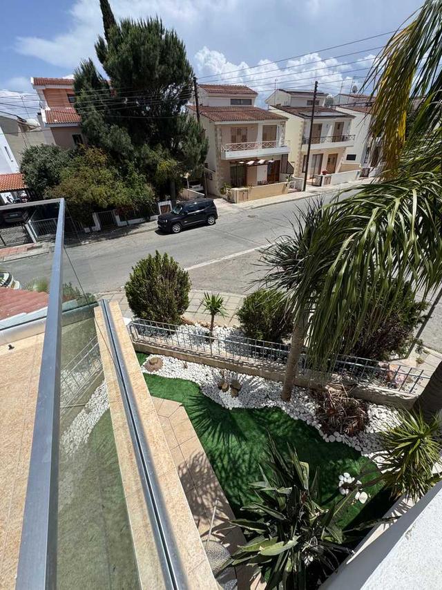 3-bedroom detached house to rent: https://www.bazaraki.com/adv/5799643_3-bedroom-detached-house-to-rent (www.bazaraki.com)