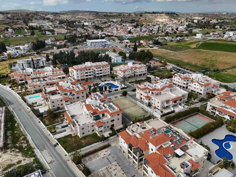 1-bedroom apartment for sale: https://www.bazaraki.com/adv/5798377_1-bedroom-apartment-for-sale (www.bazaraki.com)