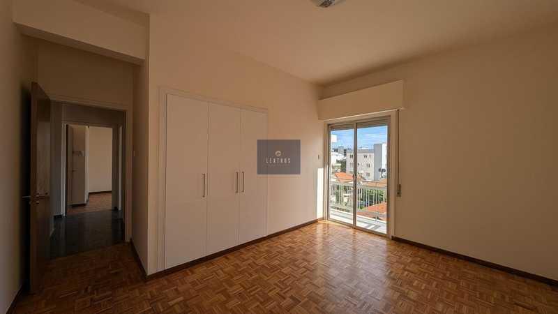 4-bedroom apartment for sale: https://www.bazaraki.com/adv/5766163_4-bedroom-apartment-for-sale (www.bazaraki.com)