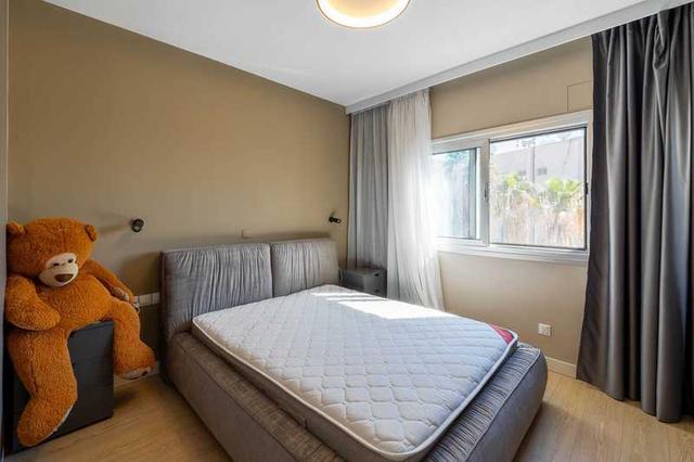 2-bedroom apartment for sale: https://www.bazaraki.com/adv/5795971_2-bedroom-apartment-for-sale (www.bazaraki.com)