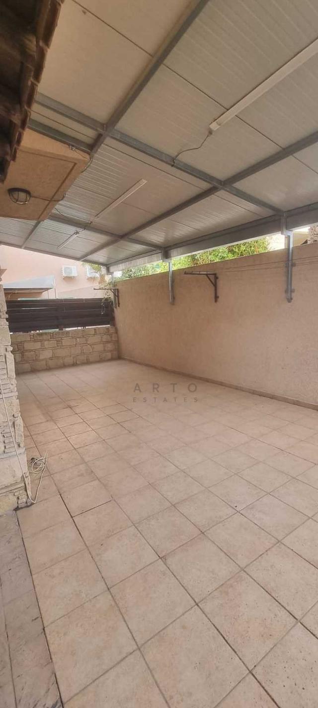  2-bedroom maisonette to rent: https://www.bazaraki.com/adv/5796220_2-bedroom-maisonette-to-rent (www.bazaraki.com)