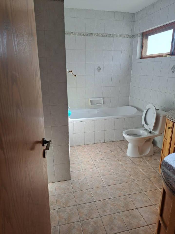 House for sale Latsia: https://www.facebook.com/marketplace/item/523999637315895 (www.facebook.com)