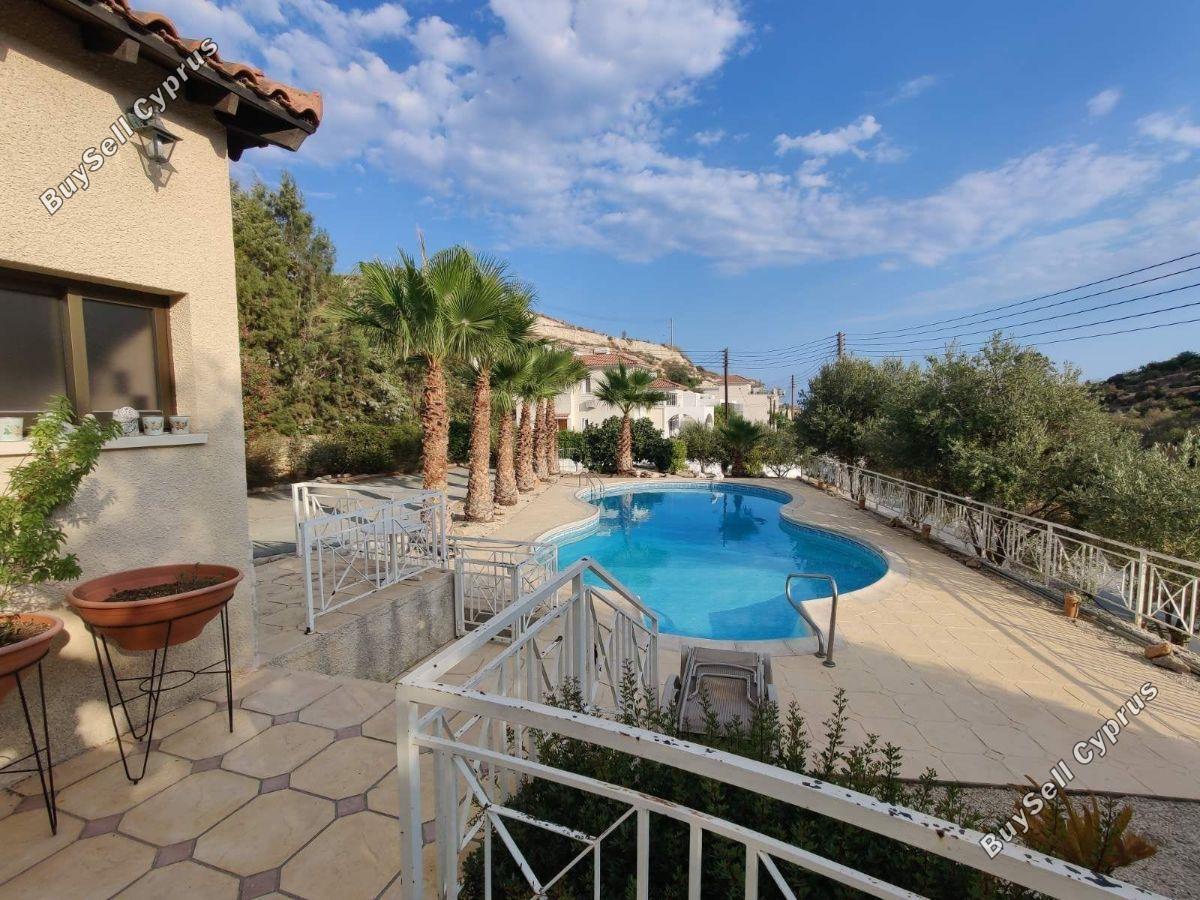 3 Bedroom Detached house for sale in Agios Tychonas, Limassol: https://www.buysellcyprus.com/property-for-sale/limassol/agios-tychonas/3-bed-detached-house-for-sale-agios-tychonas-limassol-1801750.html (www.buysellcyprus.com)