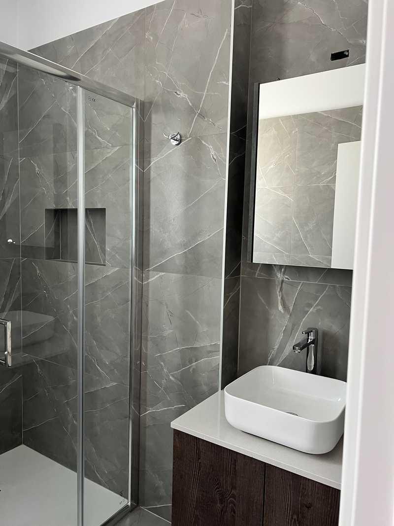 1-bedroom apartment to rent: https://www.bazaraki.com/adv/5792581_1-bedroom-apartment-to-rent (www.bazaraki.com)